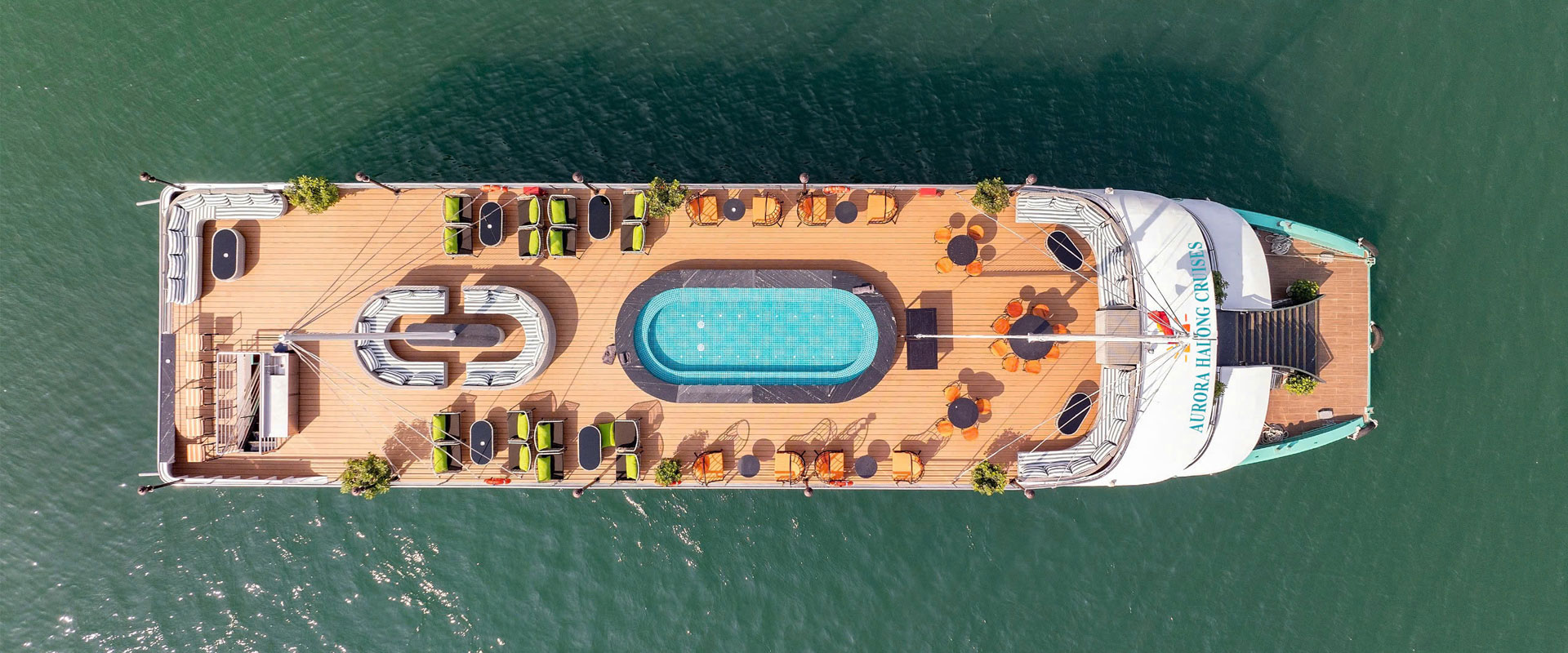 Sundeck Aurora Halong Cruises