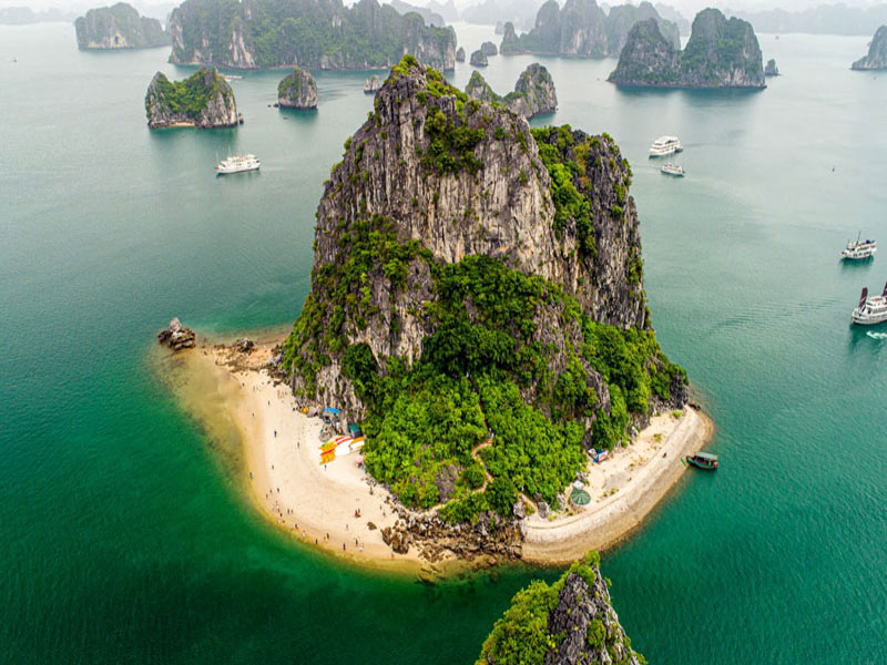 Bai Tu Long Bay View
